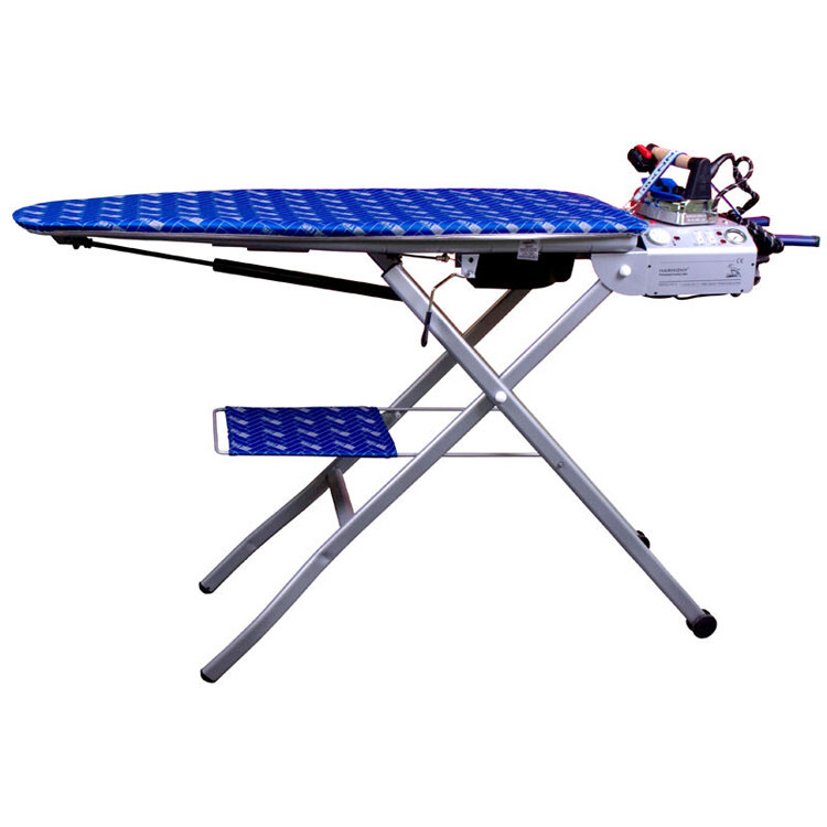 Гладильная доска с парогенератором Silter Super mini 2101А