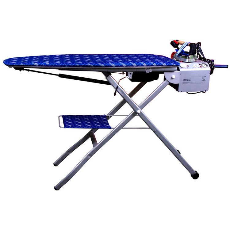 Гладильная доска с парогенератором Silter Super mini 2135А