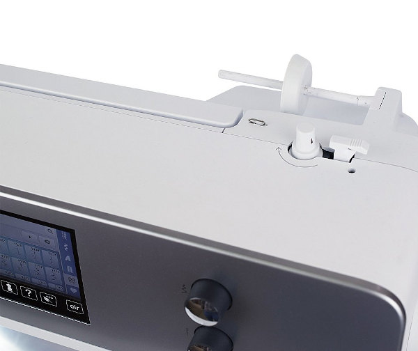Швейная машина Bernina 720