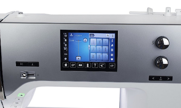 Компьютерная швейная машина Bernina 740